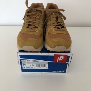 Mens New Balance 574 Size 9.5